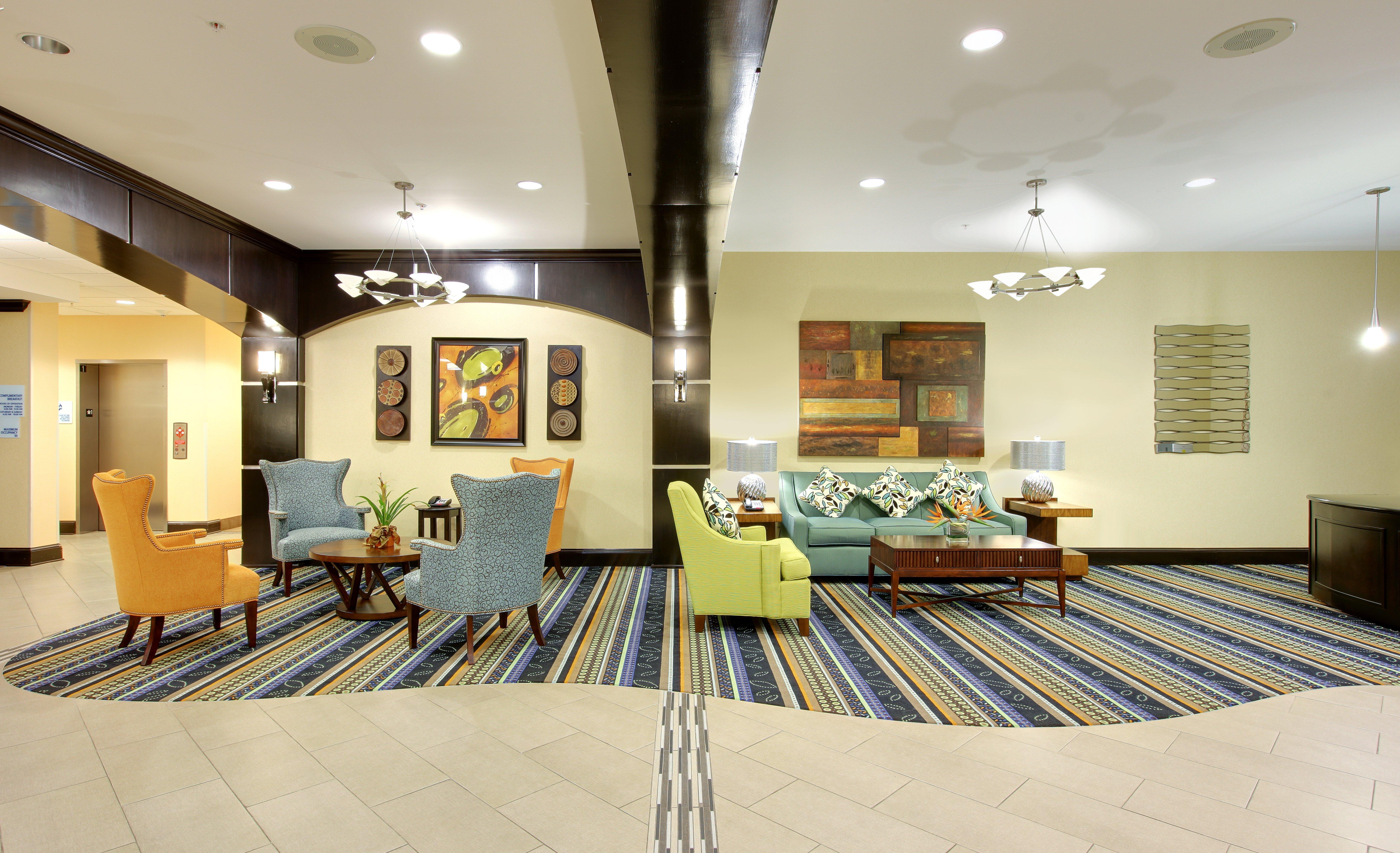 Holiday Inn Express & Suites Covington By Ihg Bagian luar foto