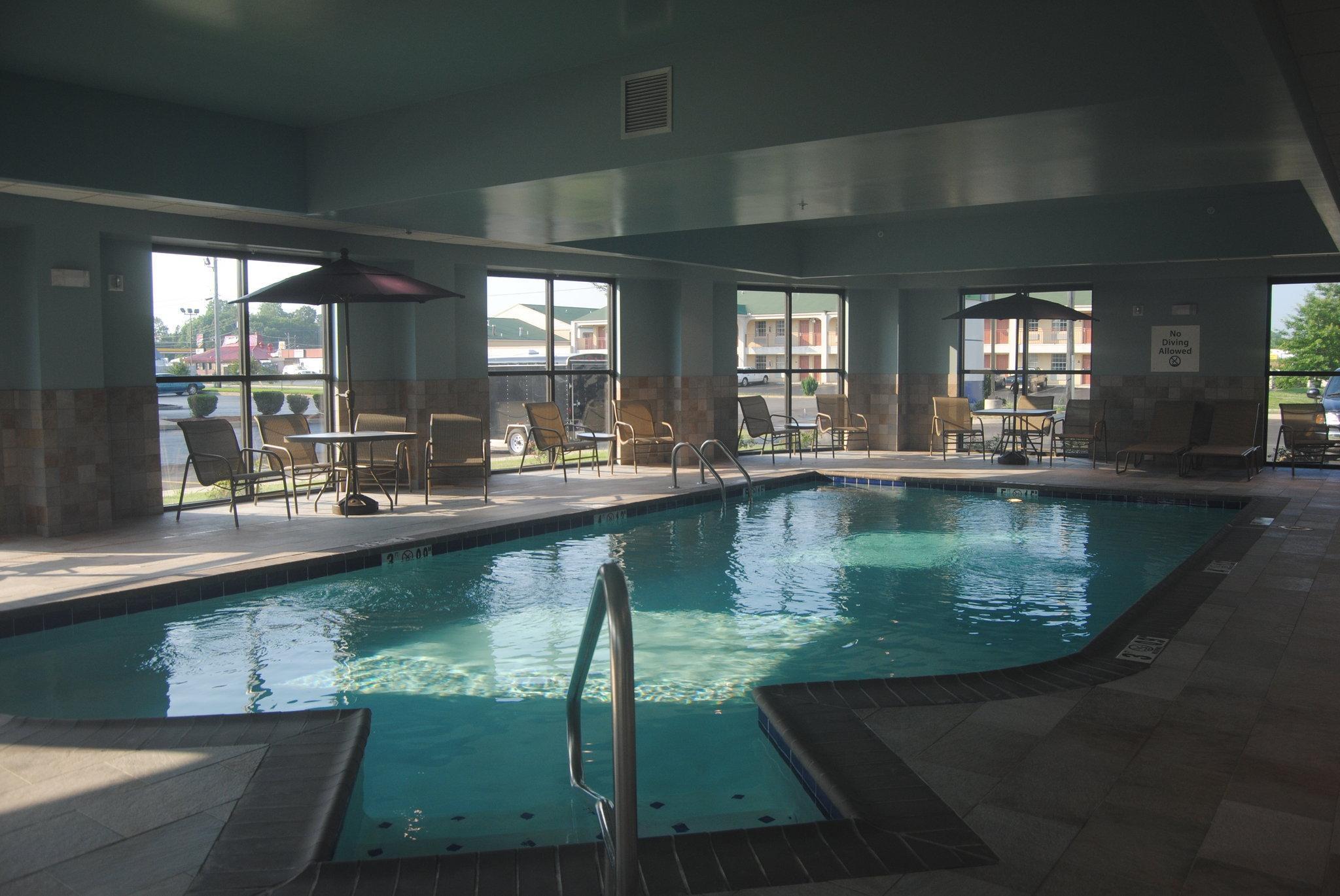 Holiday Inn Express & Suites Covington By Ihg Bagian luar foto